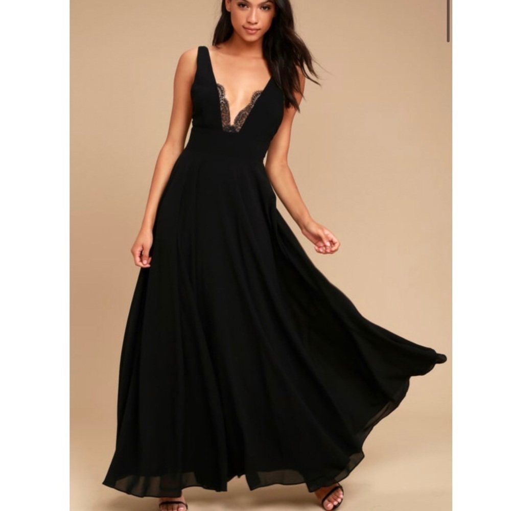 LULU’S True Bliss Maxi Dress Black Small Brand New